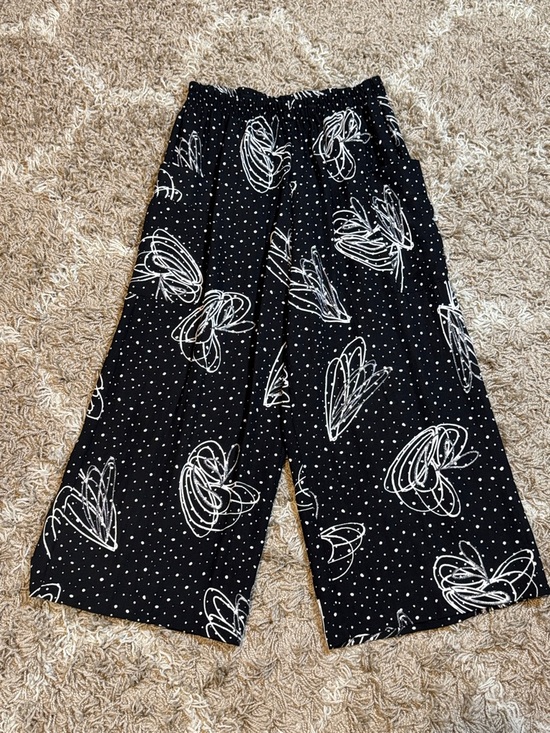 Moonlight Pants - NWT Moonlight Black/Ivory Polka Dot & Scribble Print Cropped Pants size Large